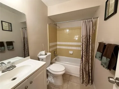 3243 & 3245 Split Willow Drive Orlando FL 32808