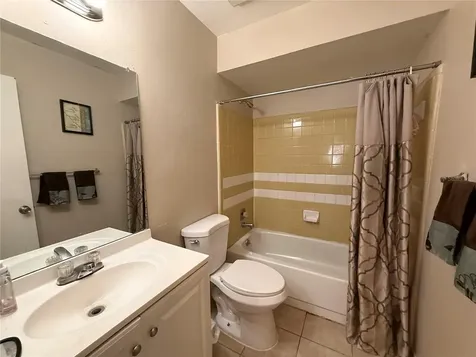 3243 & 3245 Split Willow Drive Orlando FL 32808