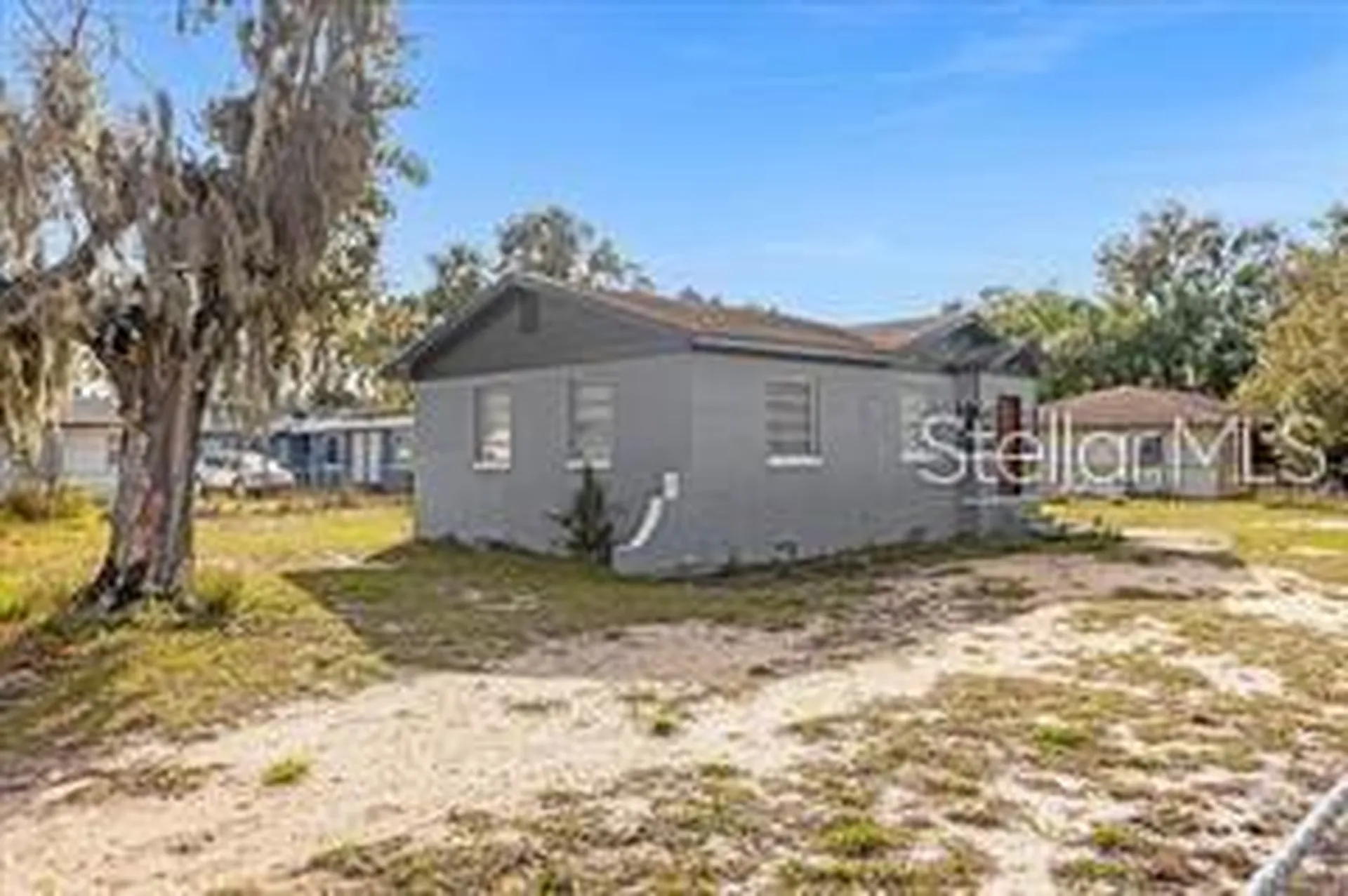 131 W Crystal Avenue Lake Wales FL 33853