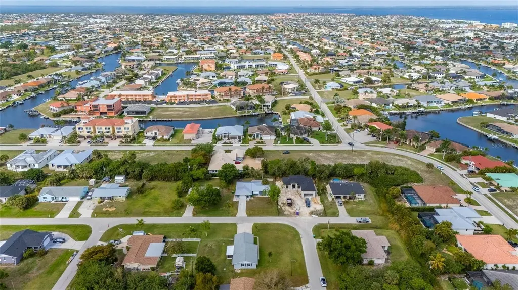 721 Pompano Terrace Punta Gorda FL 33950