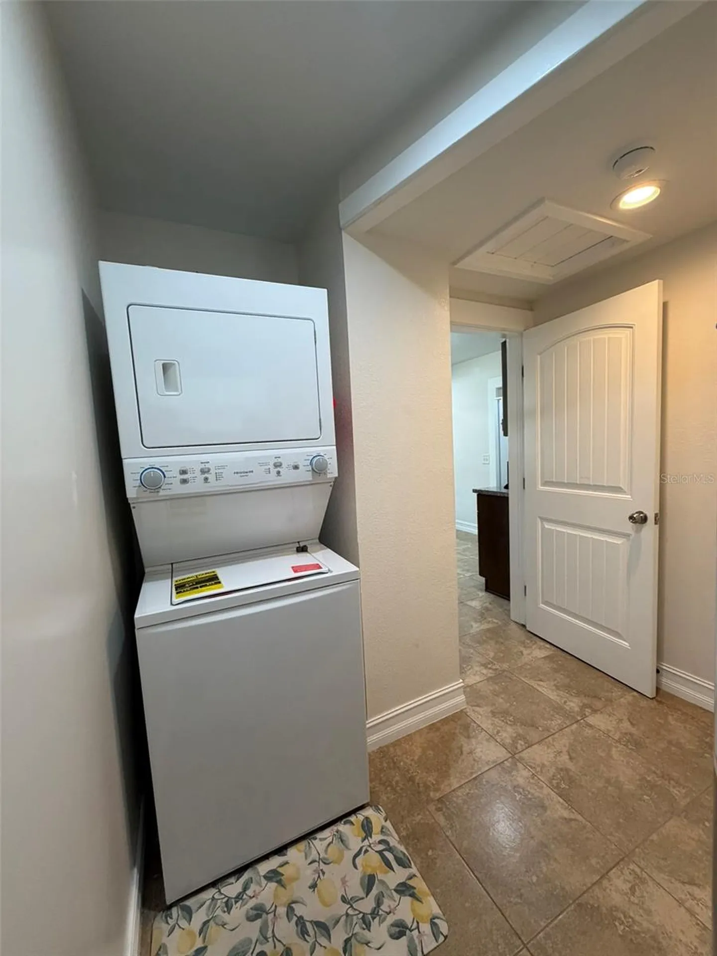 903 E New York Avenue Deland FL 32724