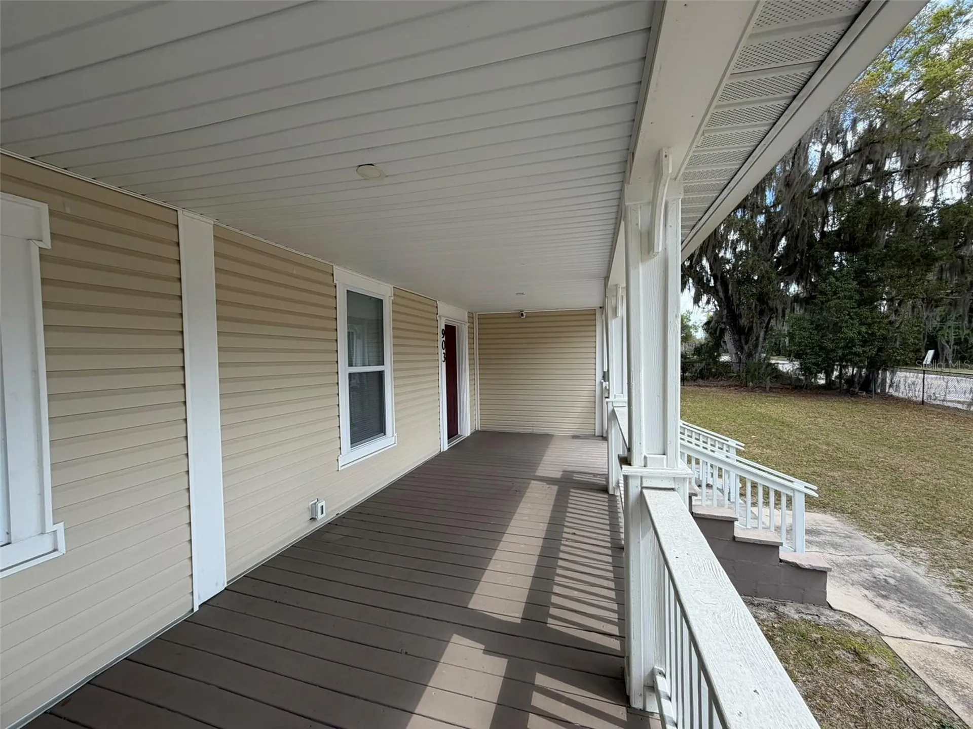 903 E New York Avenue Deland FL 32724