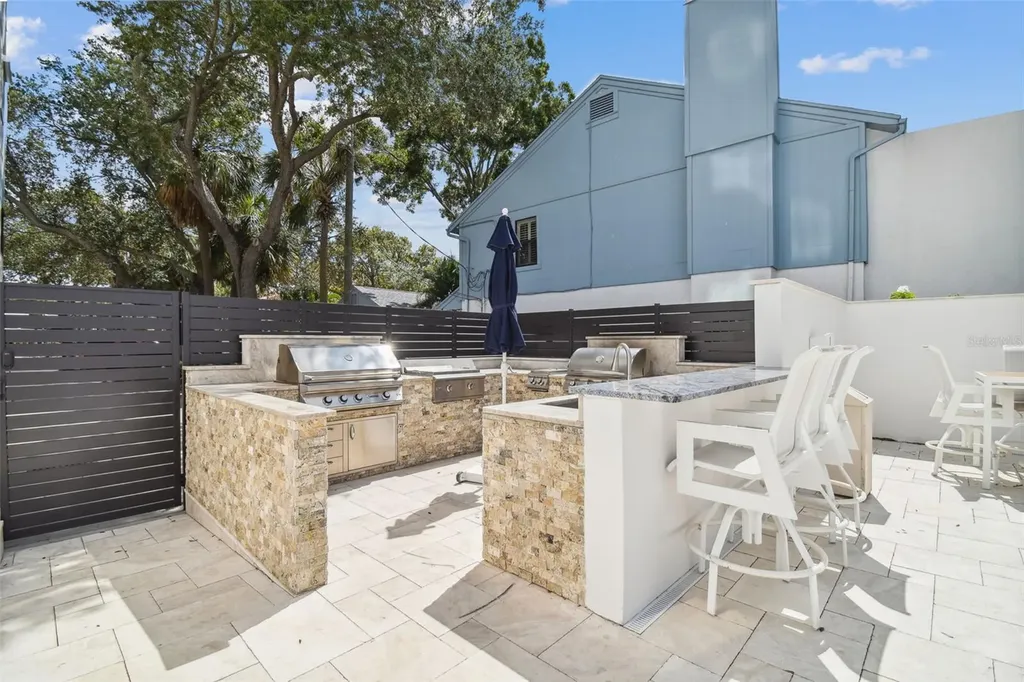 2 Adalia Avenue Tampa FL 33606