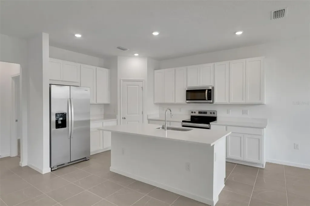 405 Silver Palm Drive Haines City FL 33844