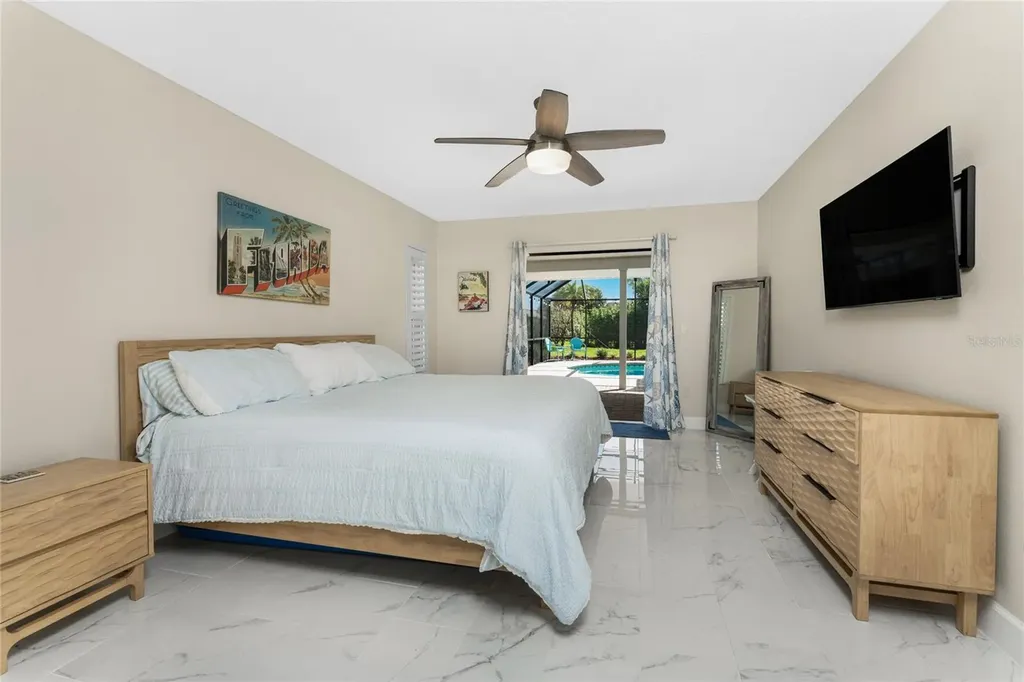 461 Firethorn Avenue Englewood FL 34223