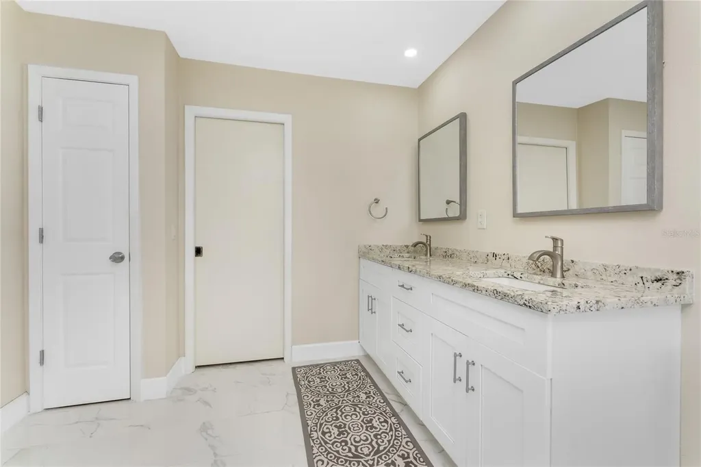 461 Firethorn Avenue Englewood FL 34223