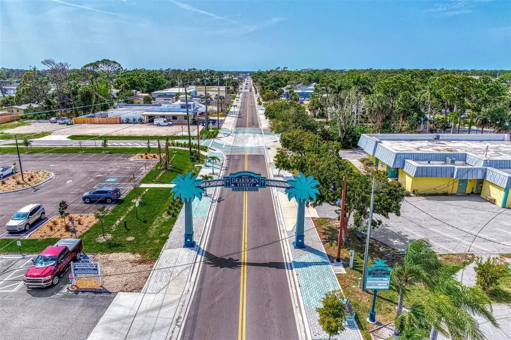 461 Firethorn Avenue Englewood FL 34223