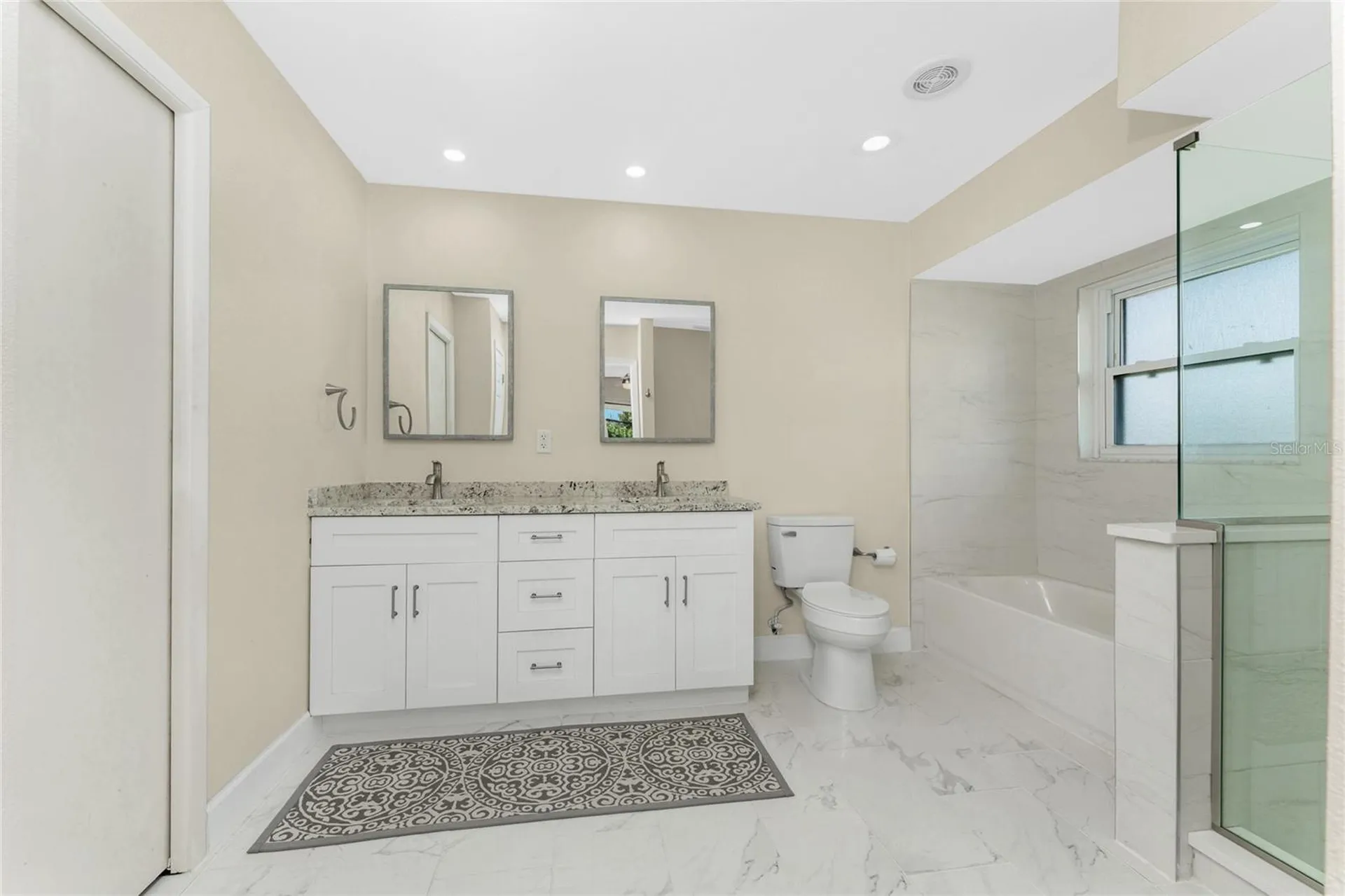 461 Firethorn Avenue Englewood FL 34223