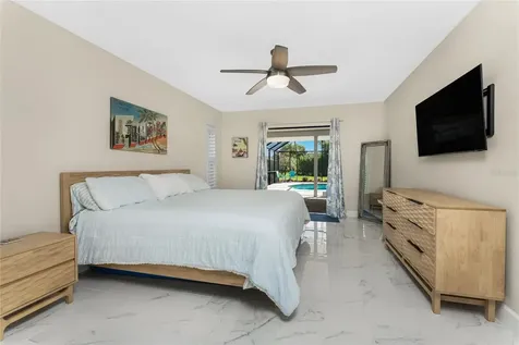 461 Firethorn Avenue Englewood FL 34223