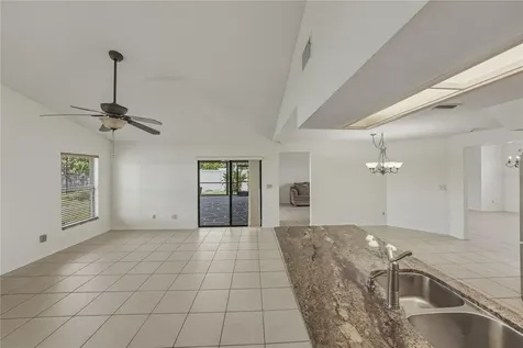2104 Haydon Court Brandon FL 33511