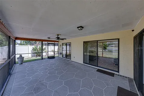 2104 Haydon Court Brandon FL 33511