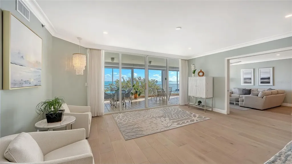 2410 Harbourside Drive Longboat Key FL 34228