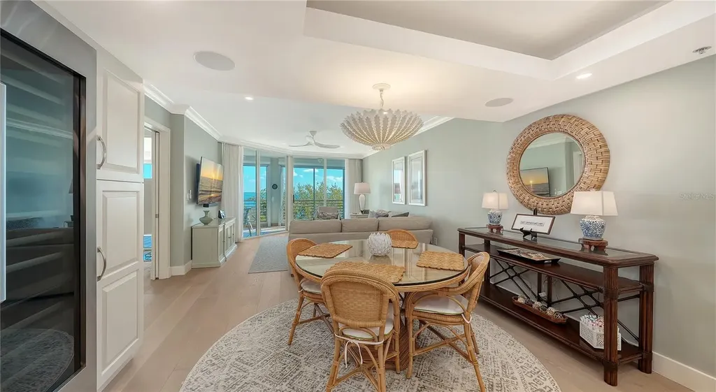 2410 Harbourside Drive Longboat Key FL 34228