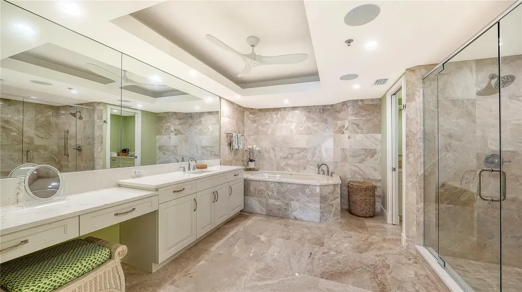 2410 Harbourside Drive Longboat Key FL 34228