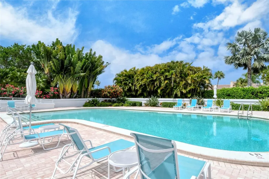 2410 Harbourside Drive Longboat Key FL 34228