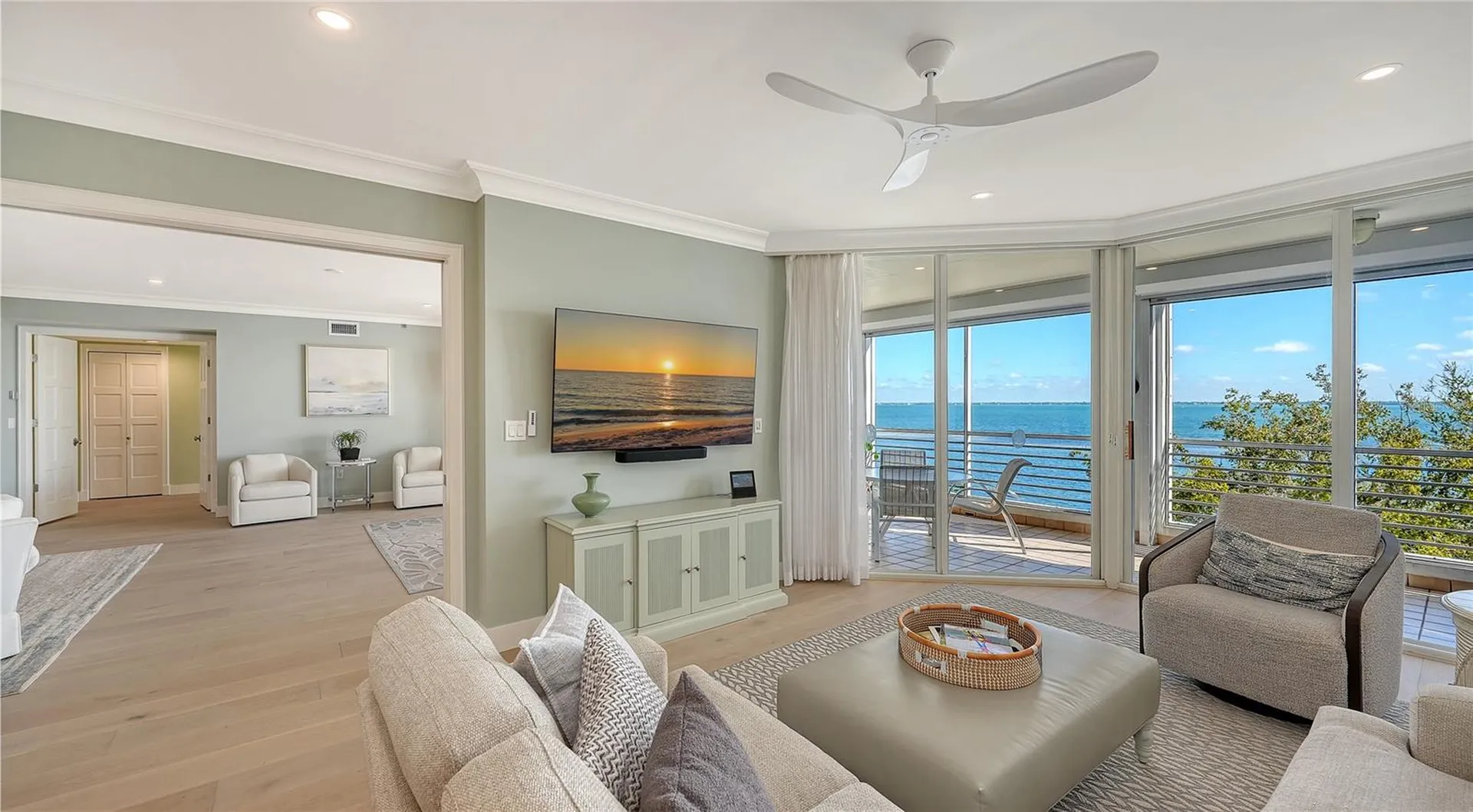 2410 Harbourside Drive Longboat Key FL 34228