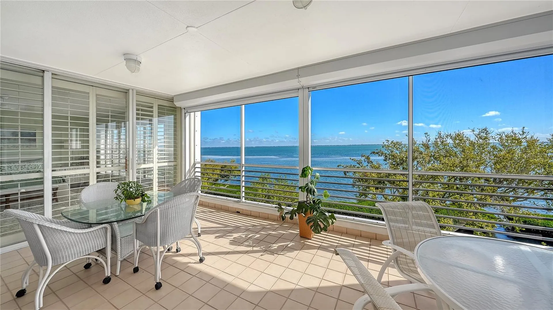 2410 Harbourside Drive Longboat Key FL 34228