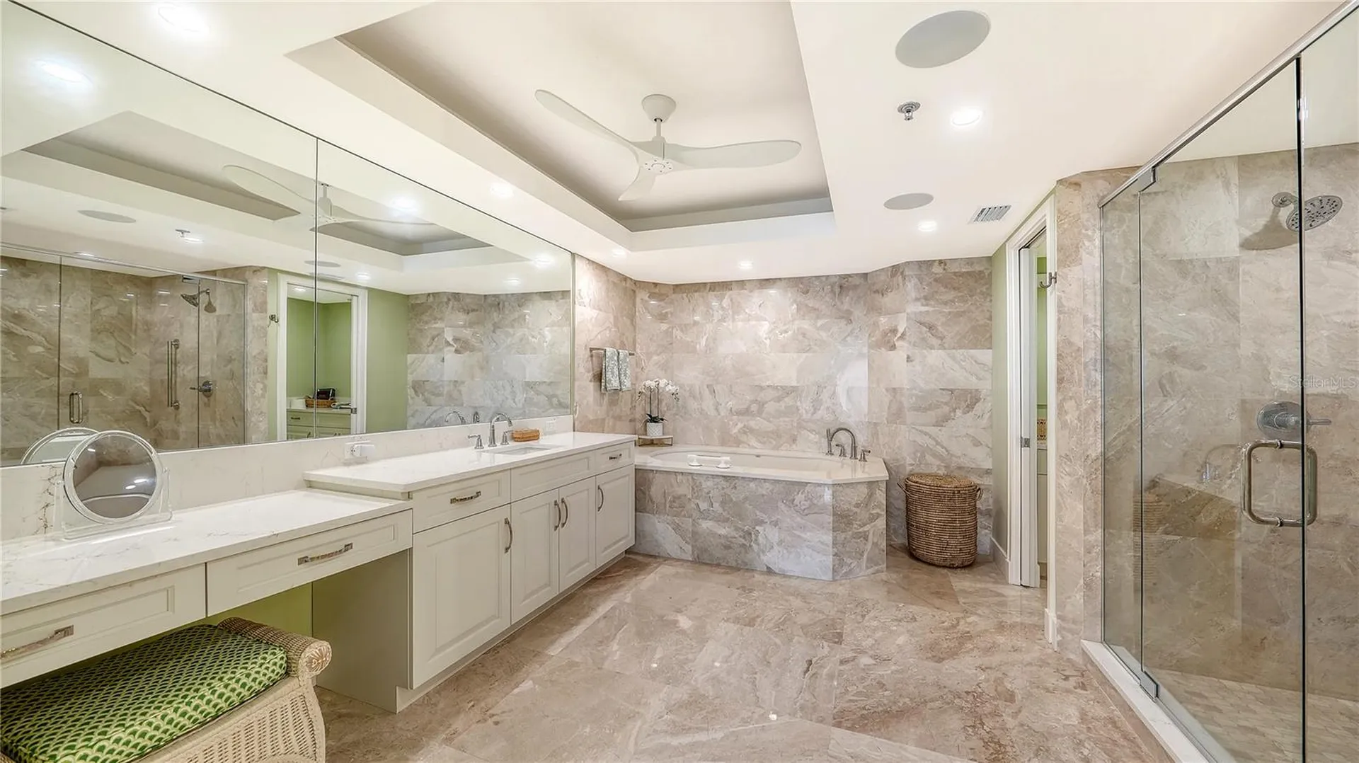 2410 Harbourside Drive Longboat Key FL 34228