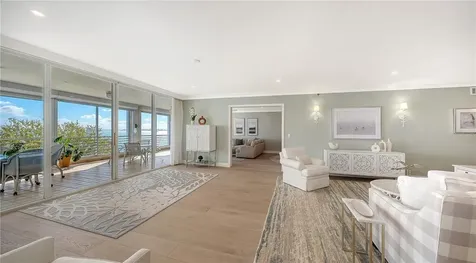 2410 Harbourside Drive Longboat Key FL 34228