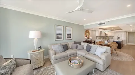 2410 Harbourside Drive Longboat Key FL 34228