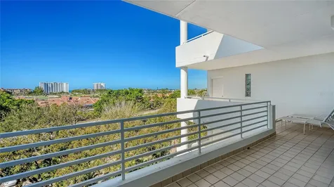 2410 Harbourside Drive Longboat Key FL 34228