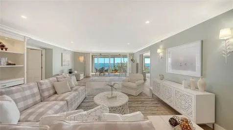 2410 Harbourside Drive Longboat Key FL 34228
