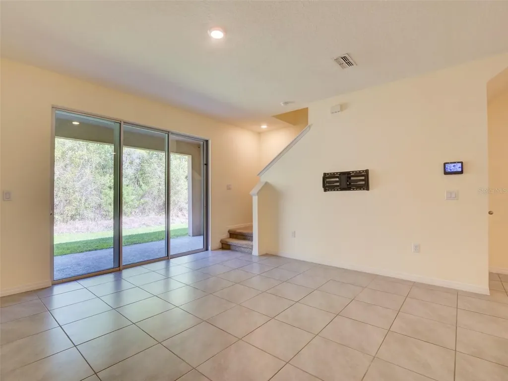 1289 Yellow Finch Drive Davenport FL 33837