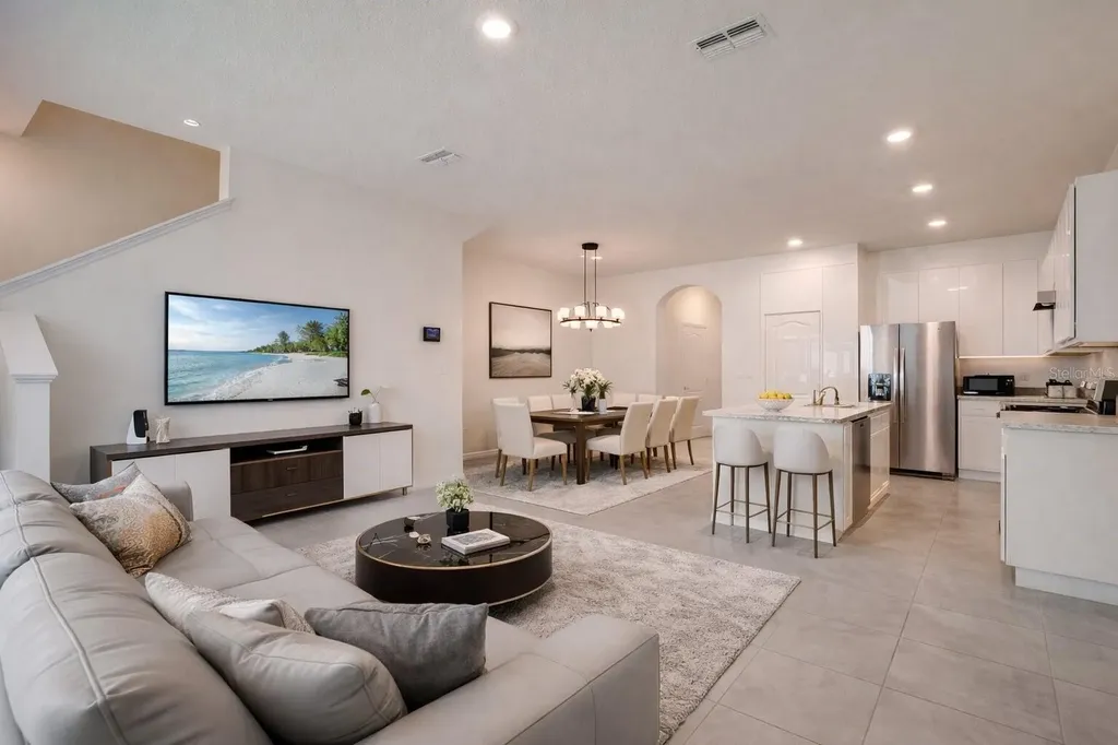 1289 Yellow Finch Drive Davenport FL 33837