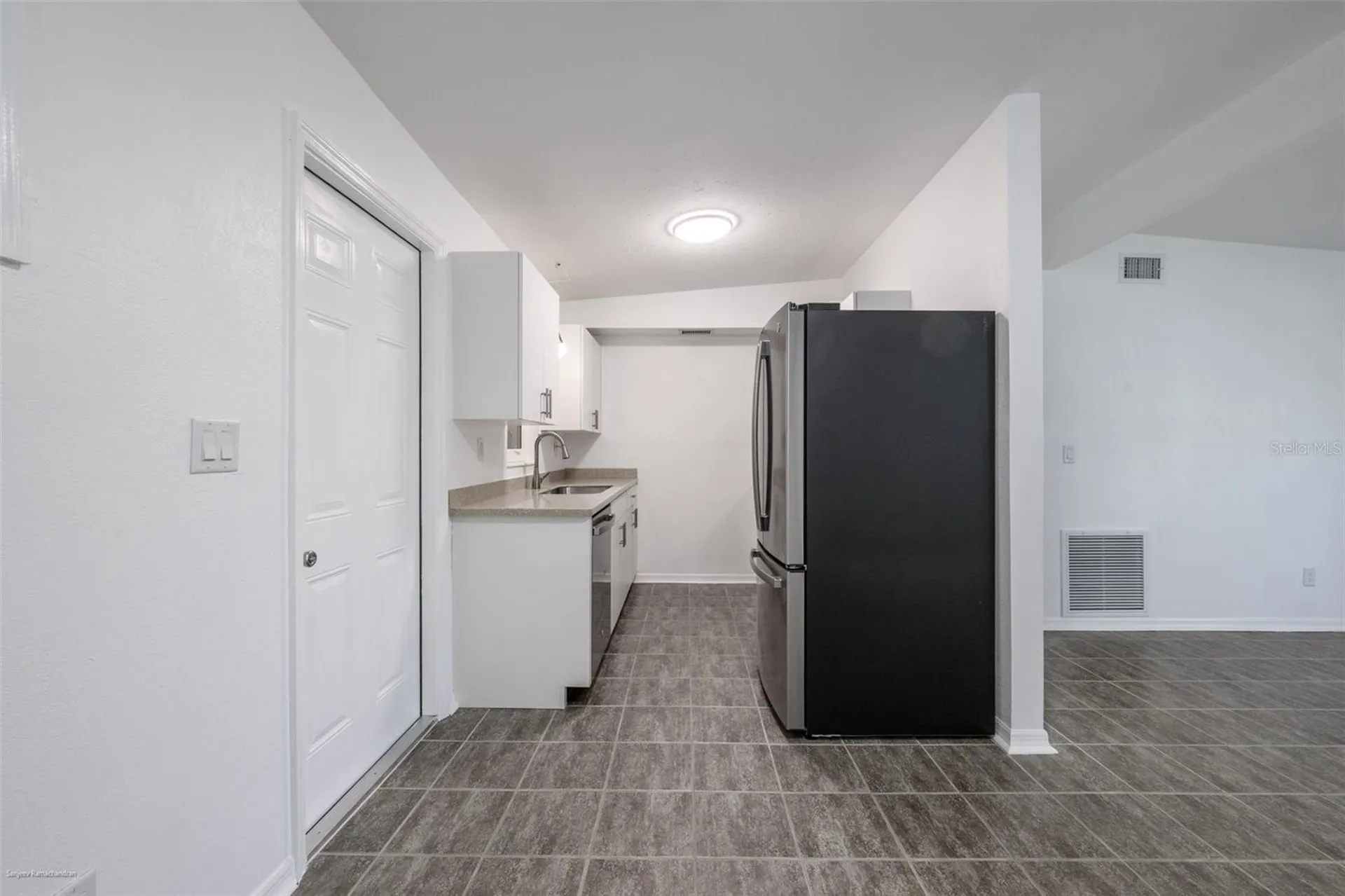927 W Olympia Avenue Punta Gorda FL 33950