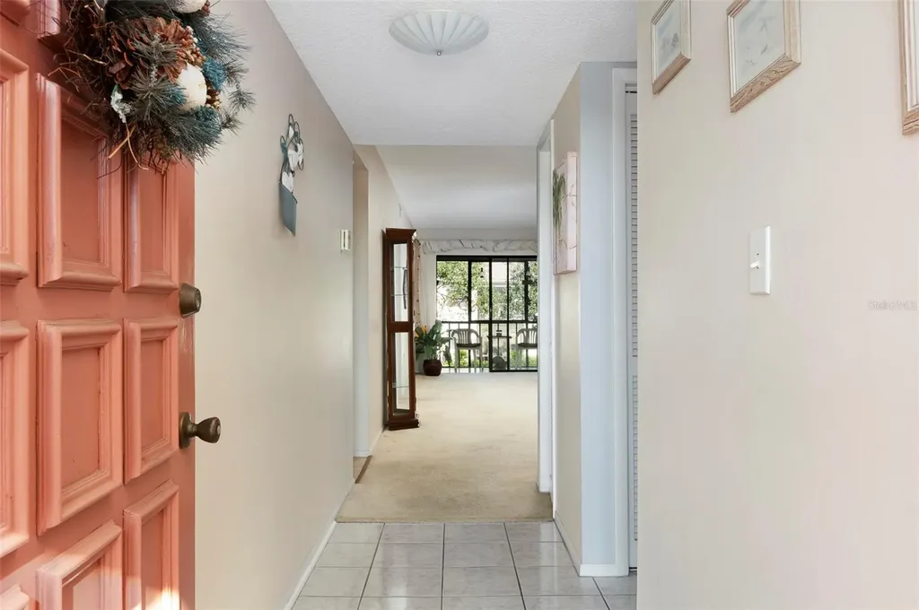 110 Lakeside Court Oldsmar FL 34677