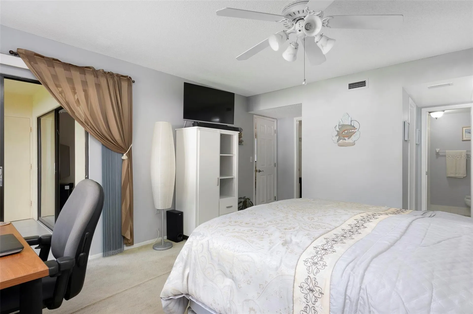 110 Lakeside Court Oldsmar FL 34677