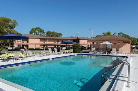 110 Lakeside Court Oldsmar FL 34677