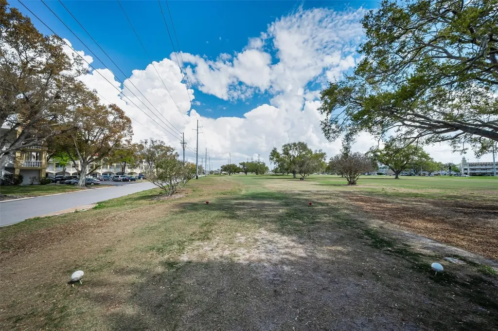 2404 Florentine Way Clearwater FL 33763