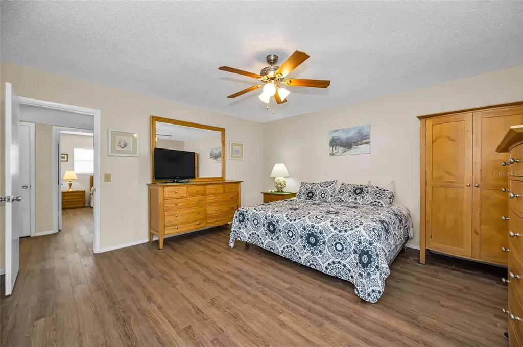 2404 Florentine Way Clearwater FL 33763