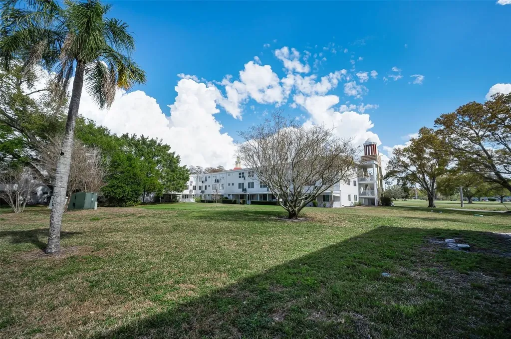 2404 Florentine Way Clearwater FL 33763