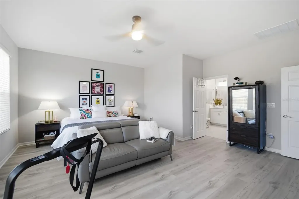 31477 Westbury Estates Avenue Wesley Chapel FL 33545