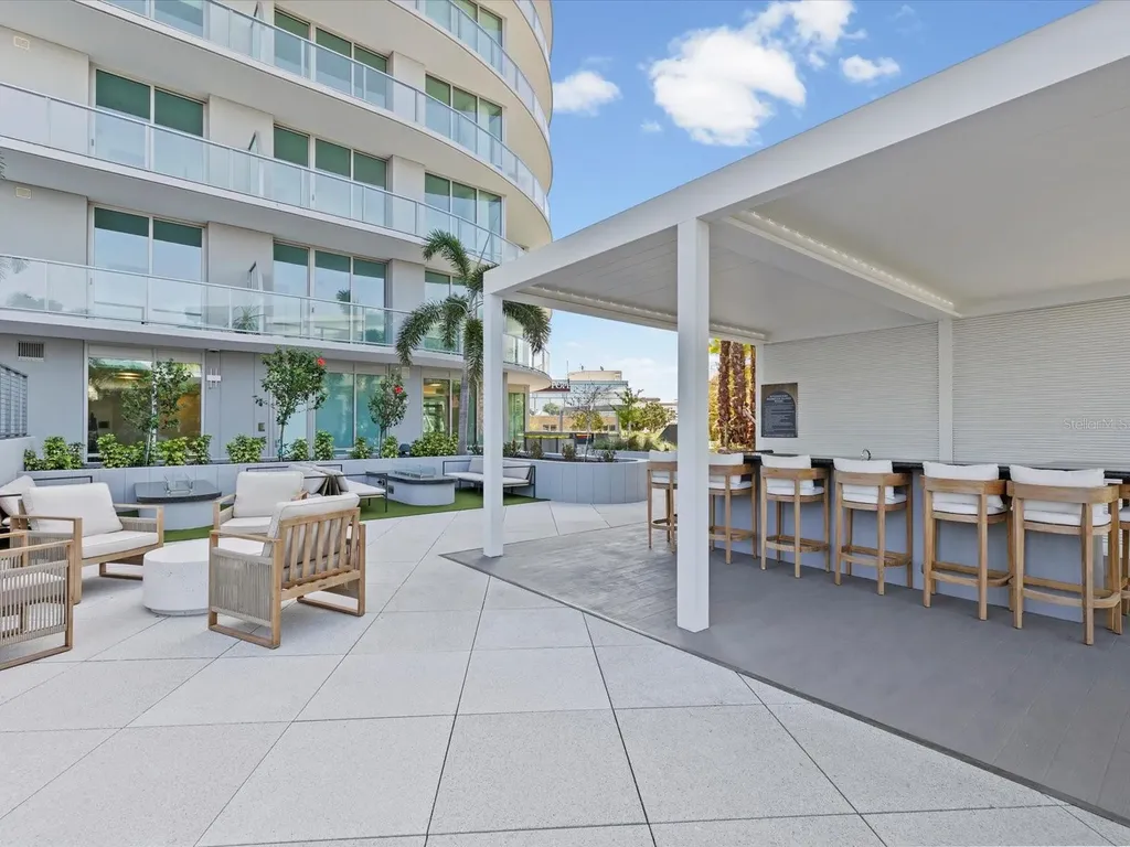 400 Central Avenue St Petersburg FL 33701