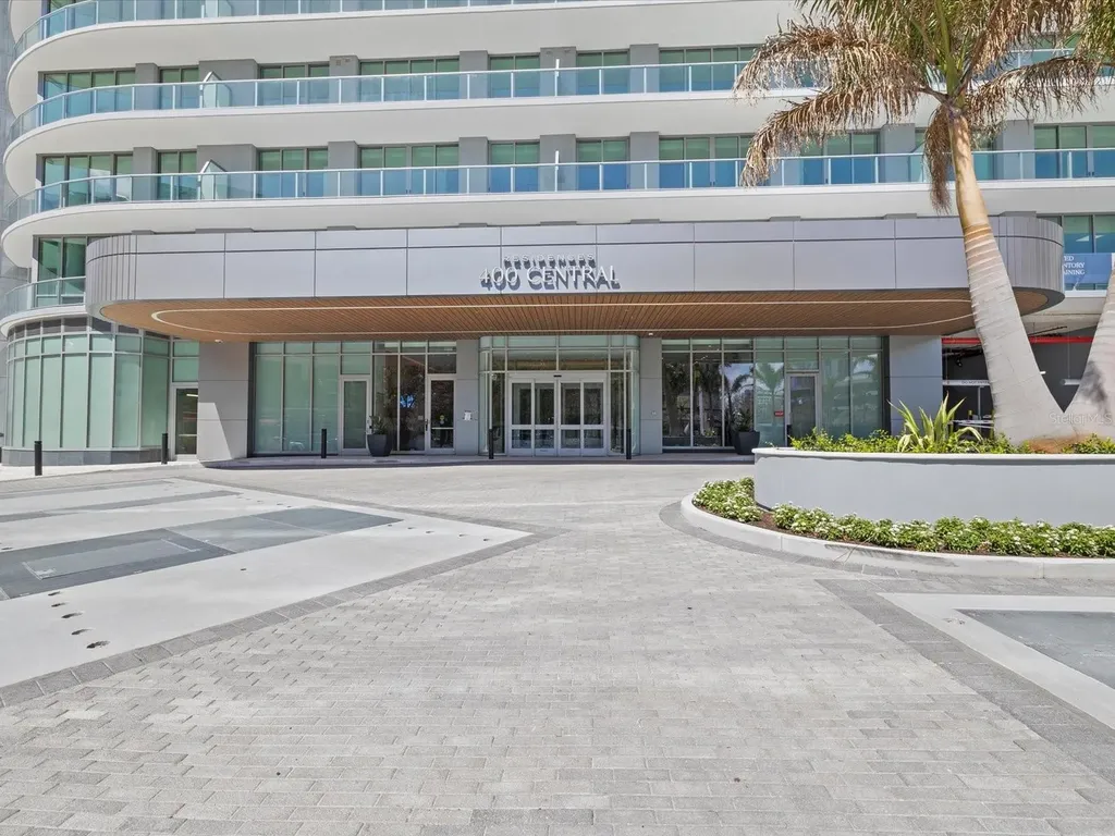 400 Central Avenue St Petersburg FL 33701