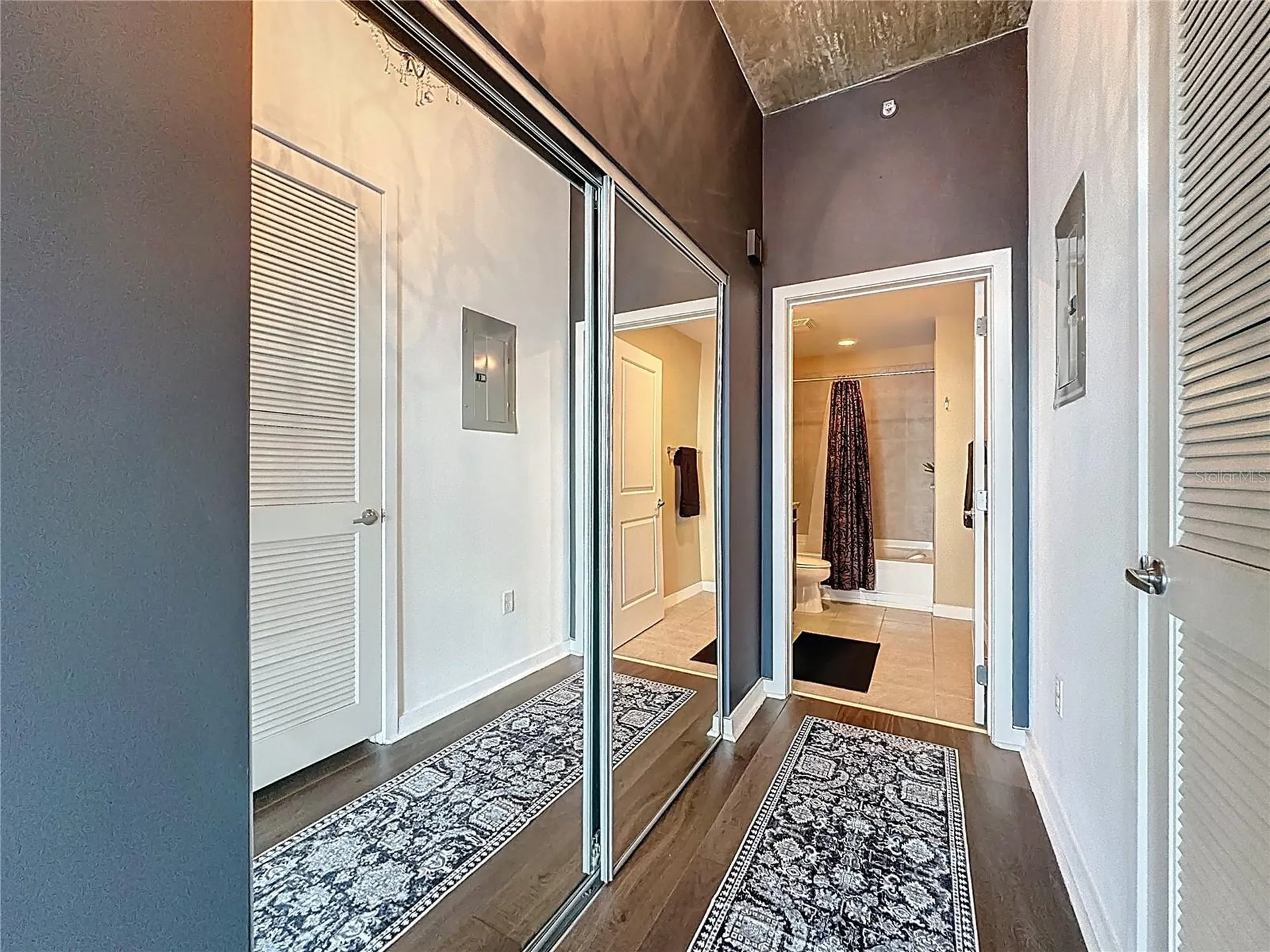 155 S Court Avenue Orlando FL 32801