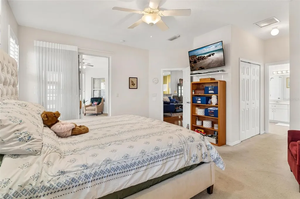 5245 China Sea Drive Tavares FL 32778