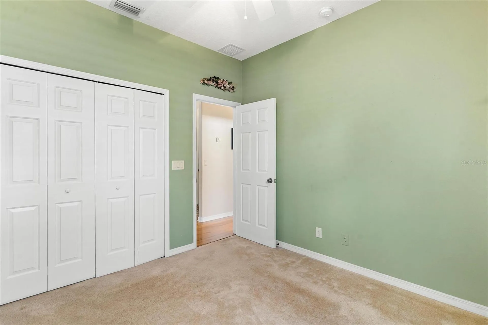 5245 China Sea Drive Tavares FL 32778