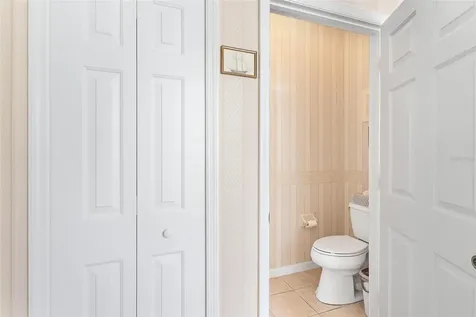 5245 China Sea Drive Tavares FL 32778