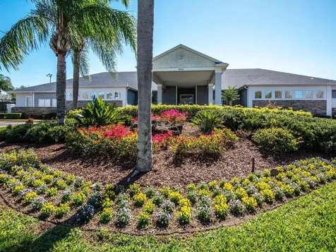 5245 China Sea Drive Tavares FL 32778