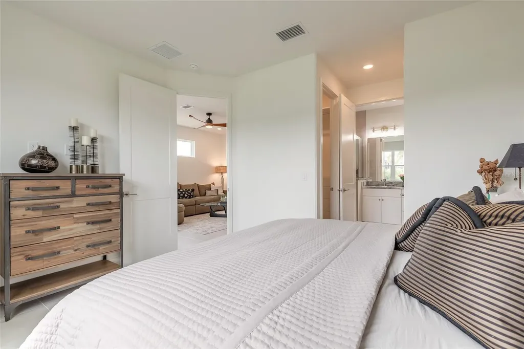 3038 Isles Way New Smyrna Beach FL 32168