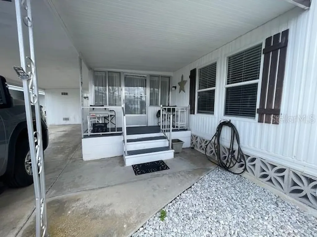 767 N Green Circle Venice FL 34285
