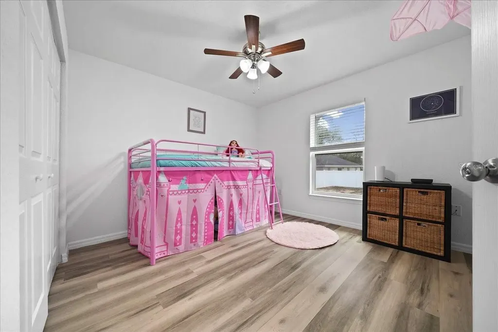 41 Fisher Way Run Ocklawaha FL 32179