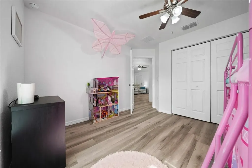 41 Fisher Way Run Ocklawaha FL 32179