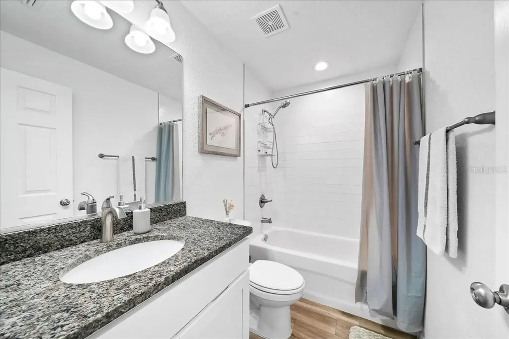 41 Fisher Way Run Ocklawaha FL 32179