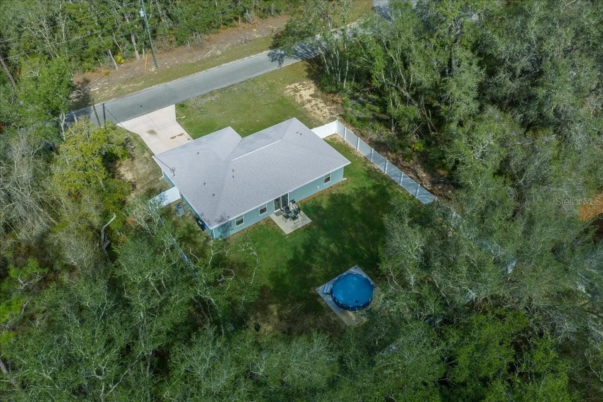 41 Fisher Way Run Ocklawaha FL 32179