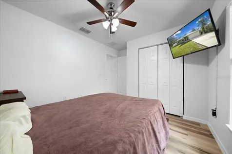 41 Fisher Way Run Ocklawaha FL 32179